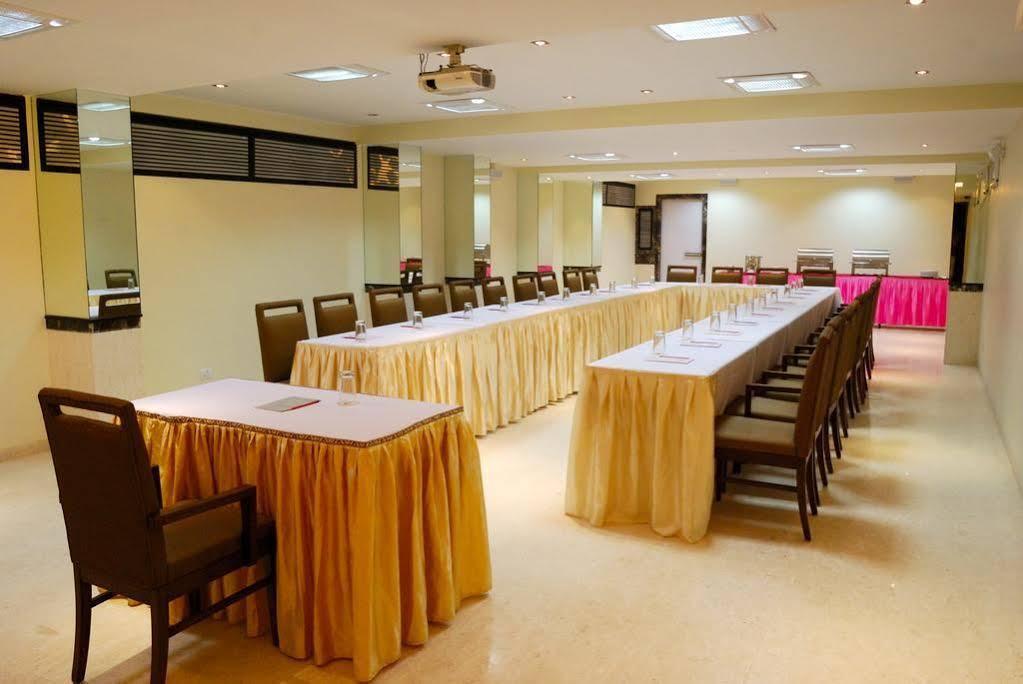Hotel Airlink Bombay Exterior foto